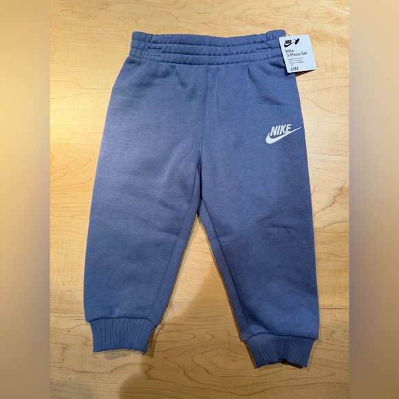 NWT Nike 3 piece Set 24 Months - Picture 3 of 5